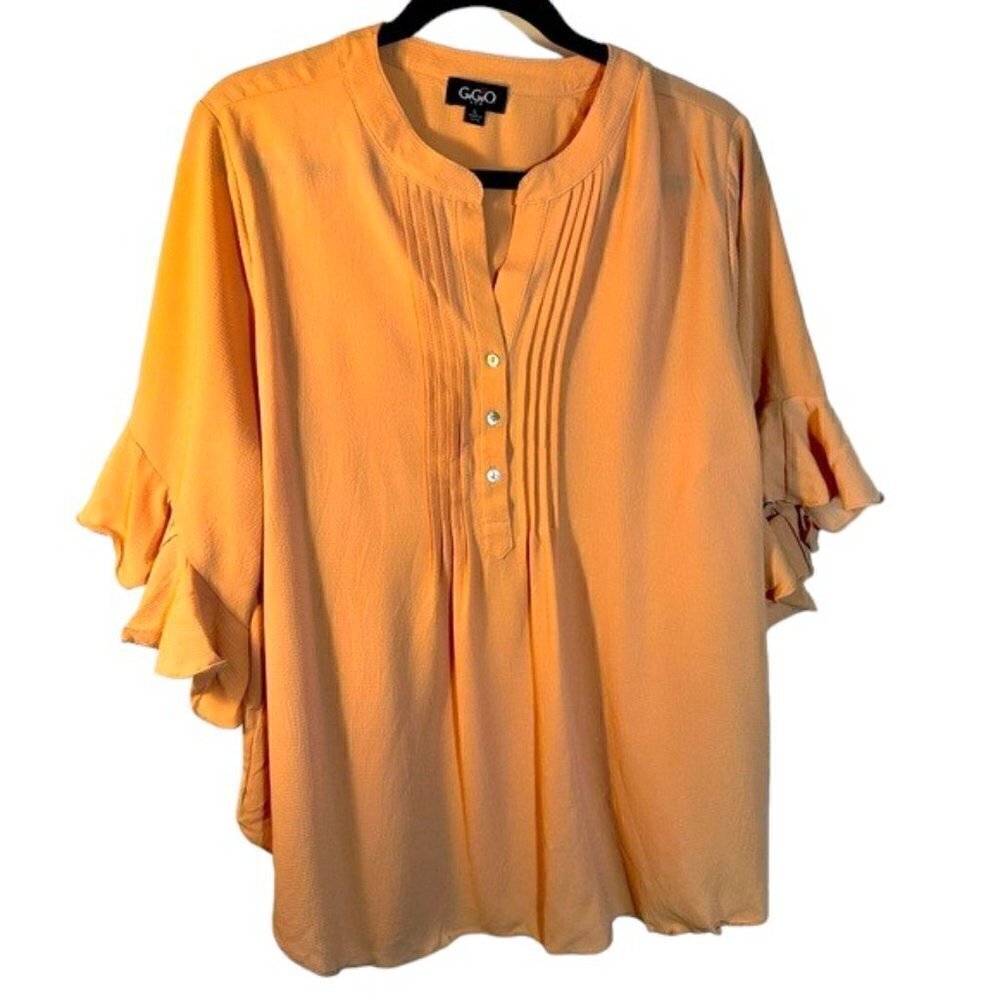 GiGiO Women’s Blouse Size Large Daydream Apricot Ruffled Sleeve Blouse